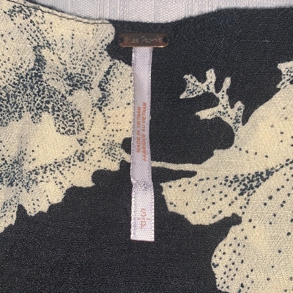 FREE PEOPLE FRENCH QUARTER MINI WRAP DRESS BLACK FLORAL PRINT | - Picture 9 of 11